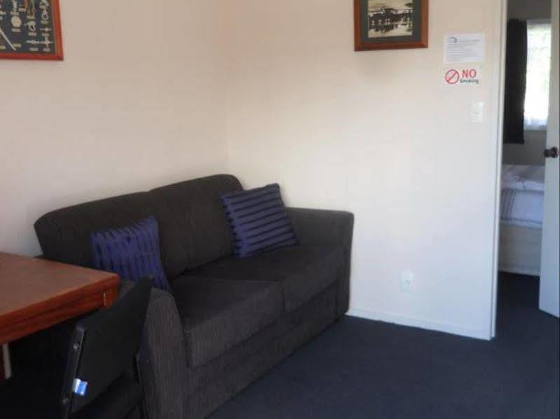 Barrington House Taupo Apartment Exterior photo